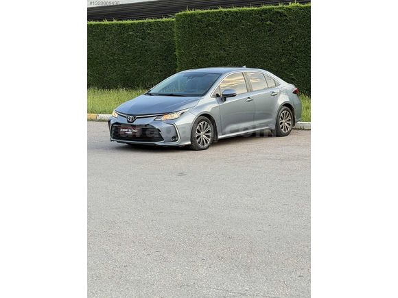 2020 COROLLA 1.6 LPG Lİ OTOMATİK MULTİMEDYA