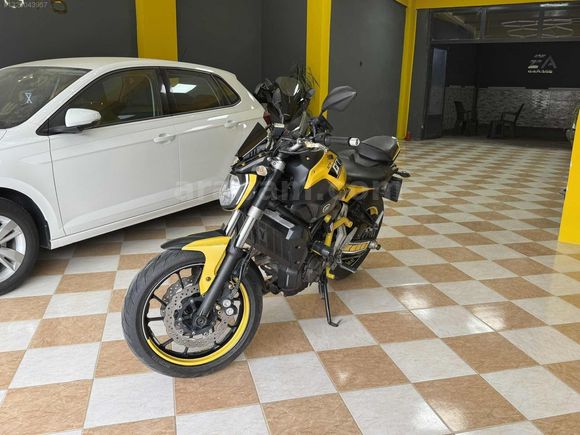 EVRENSEL AUTO'DAN YAMAHA MT 07 ABS