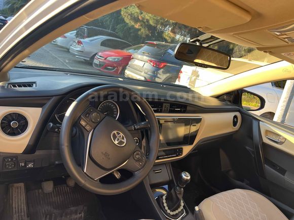 Sahibinden Toyota Corolla 1.6 Advance 2017 Model 
