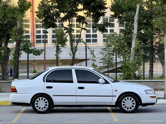 // KLİMALI // MASRAFSIZ // SIFIR MOTOR // 1.6 ENJEKSİYON //