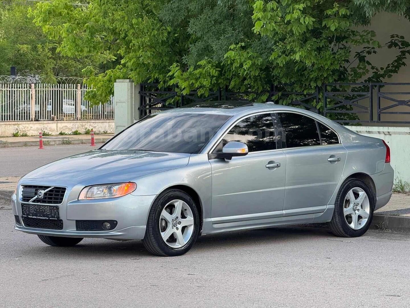 Galeriden Volvo S80 2.4 D5 VIP 2008 Model Aksaray 265.000 km Gri 7