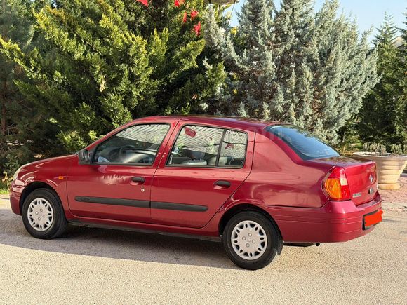 Sahibinden Renault Clio 1.4 RNA 2001 Model
