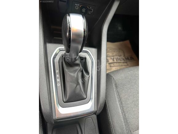 RIVER'S CARS DAN- 1.3 TCE TOUCH-74.000 KM DE CLIO