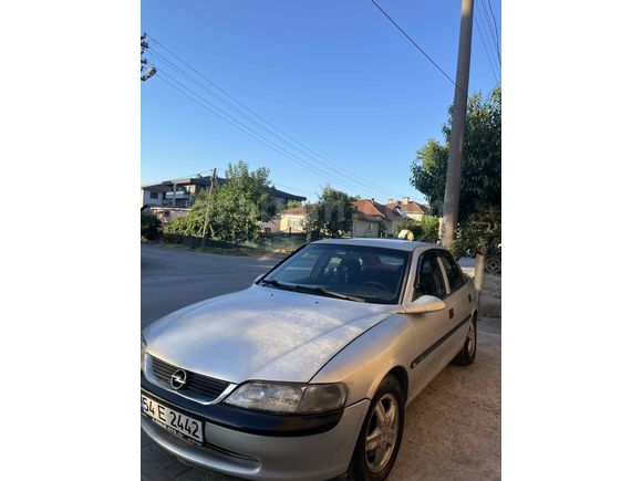 Sahibinden Opel Vectra 2.0 GLS 1996 Model 