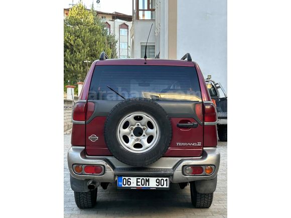 Sahibinden Nissan Terrano 2.7 TDI Elegance 2001 Model 