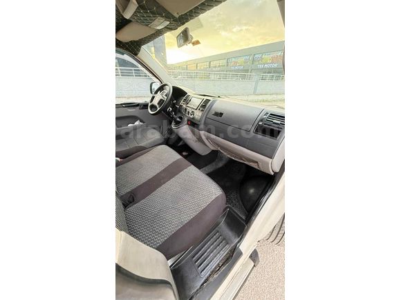 Sahibinden Volkswagen MultiVan 2.5 TDI 2005 Model  390.000 km Beyaz