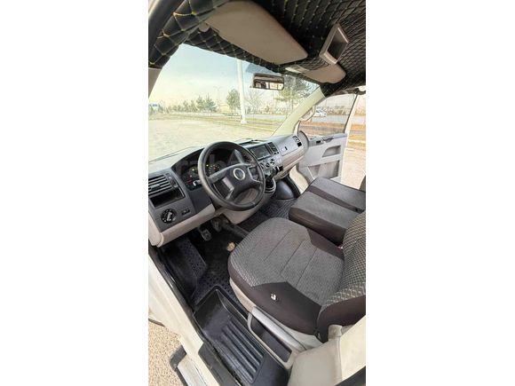 Sahibinden Volkswagen MultiVan 2.5 TDI 2005 Model  390.000 km Beyaz