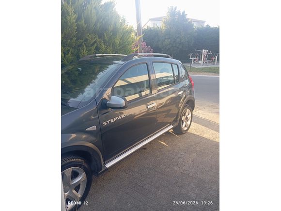 Sahibinden Dacia Sandero 1.5 dCi Stepway 2012 Model