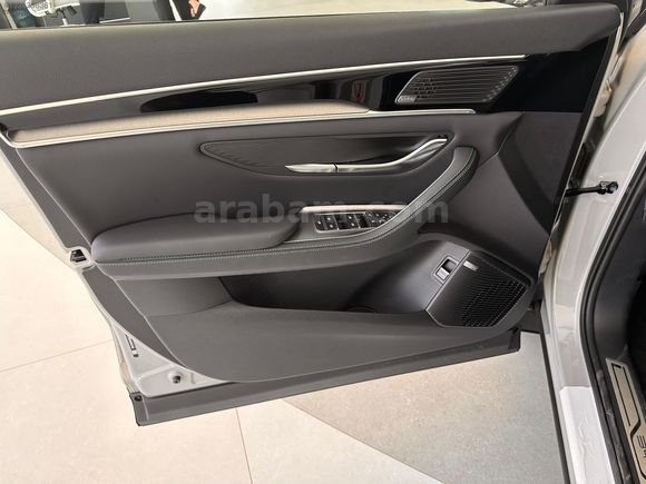 YAZICI 2.EL-2025 BYD SEAL U EV DESİGN 218HP HATASIZ 6001KM