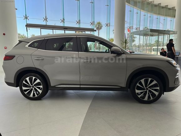 YAZICI 2.EL-2025 BYD SEAL U EV DESİGN 218HP HATASIZ 6001KM