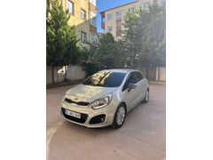 Sahibinden Kia Rio 1.25 CVVT Fancy 2012 Model  148.400 km Gri