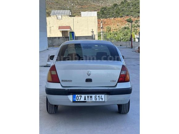 2003 CLIO TEMİZ BAKIMLI KLİMALI 244 bin km'de
