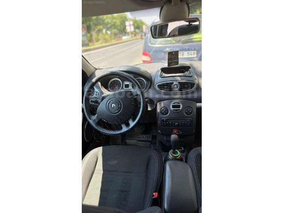 EMSALLERİNİN EN UYGUNU 2011 MODEL CLIO