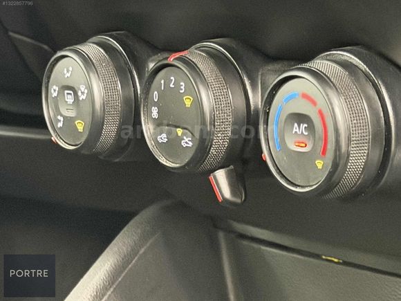4X4 DUSTER DEĞİŞENSİZ MANUEL