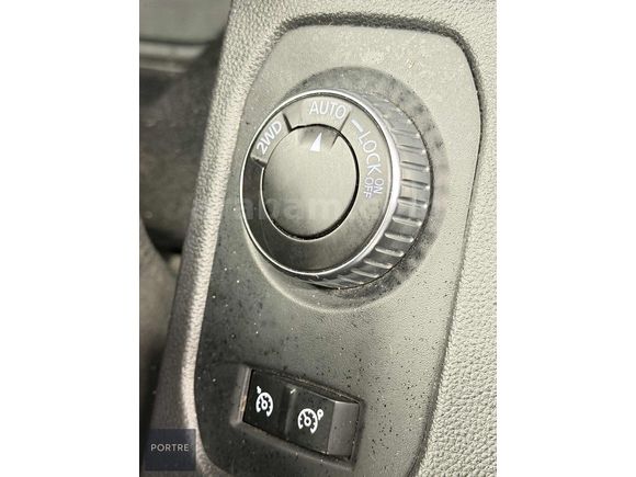 4X4 DUSTER DEĞİŞENSİZ MANUEL