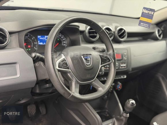4X4 DUSTER DEĞİŞENSİZ MANUEL