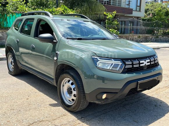 KK OTOMOTİV DEN 2023 MODEL Duster Essential 1.3 TCE 4x4