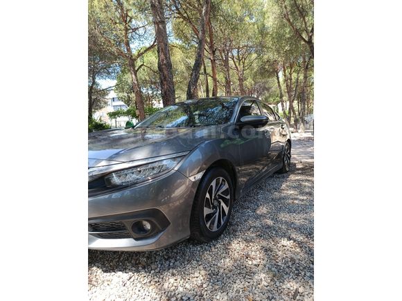 Sahibinden Honda Civic 1.6i VTEC Eco Executive 2018 Model