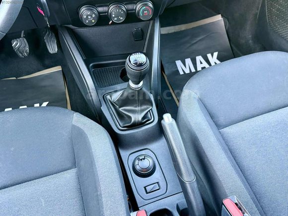 DACİA DUSTER 1.3 TCE ESSENTİAL SERVİS BAKIMLI 4X4