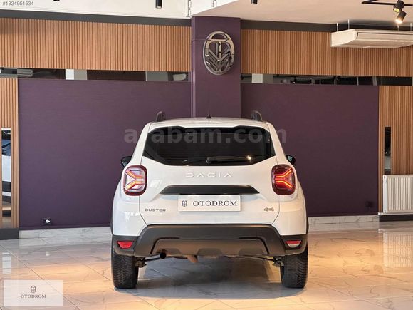 2023 ÇIKIŞLI DACIA DUSTER 1.3 TCE ESSENTİAL 4X4 MANUEL YENİ KASA