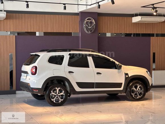 2023 ÇIKIŞLI DACIA DUSTER 1.3 TCE ESSENTİAL 4X4 MANUEL YENİ KASA