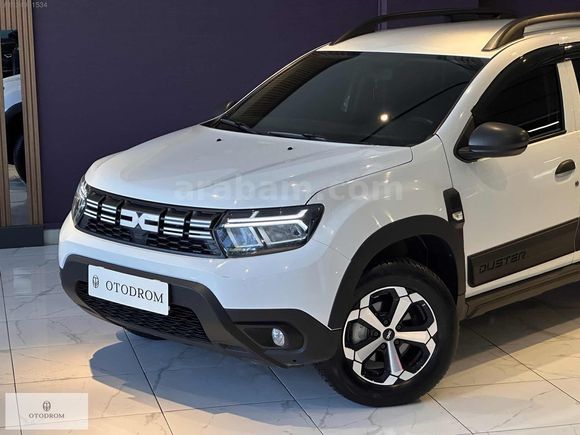 2023 ÇIKIŞLI DACIA DUSTER 1.3 TCE ESSENTİAL 4X4 MANUEL YENİ KASA