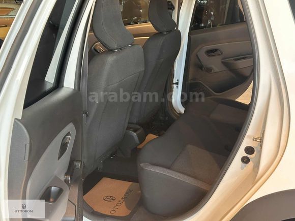 2023 ÇIKIŞLI DACIA DUSTER 1.3 TCE ESSENTİAL 4X4 MANUEL YENİ KASA