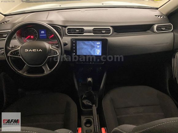 AFMDEN 2024 MODEL BOYASIZ DEĞİŞENSİZ DACİA DUSTER 4X2 OTOMATİK