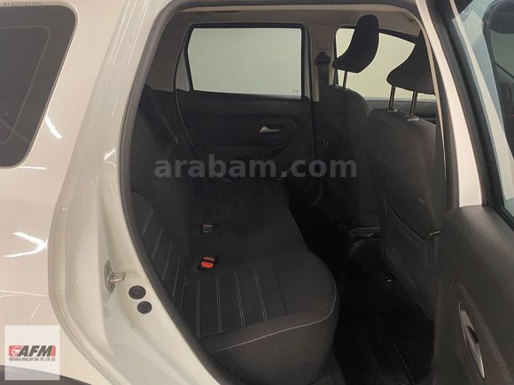 AFMDEN 2024 MODEL BOYASIZ DEĞİŞENSİZ DACİA DUSTER 4X2 OTOMATİK