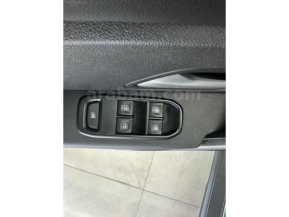 HATASIZ 2024 MODEL DACİA DUSTER 1.3TCE EXPRESSİON Ç.JANT+G.GÖRÜŞ