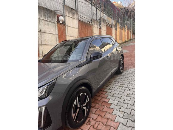 Sahibinden Peugeot 2008 1.2 PureTech Allure 2025 Model 