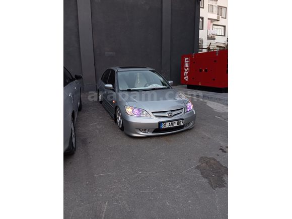 Sahibinden Honda Civic 1.6i VTEC ES 2004 Model