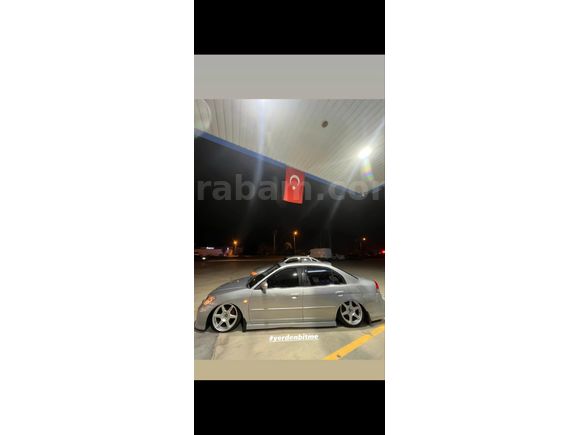 Sahibinden Honda Civic 1.6i VTEC ES 2004 Model