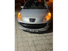 Sahibinden Peugeot 207 1.4 VTi Limited 2009 Model 