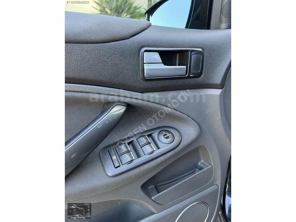 2011 MODEL 2.0 DİZEL OTOMATİK 150.000 KM FORD KUGA TİTANİUM