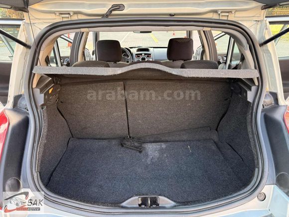 2004 MODEL 1.5 DİZEL DYNAMİQUE MEGANE II HB KREDİ K.TAKSİT