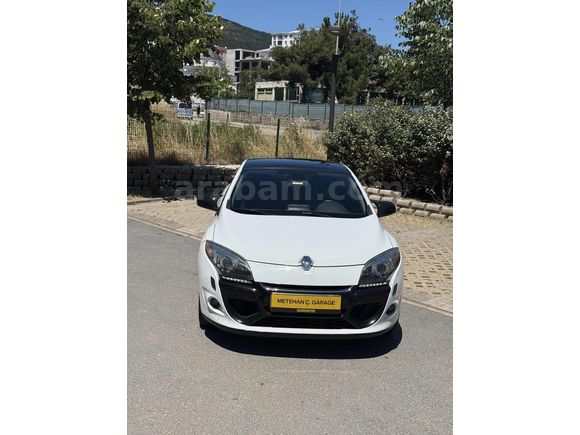 Düşük KM masrafsız Cam tavanlı