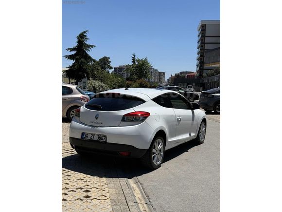 Düşük KM masrafsız Cam tavanlı