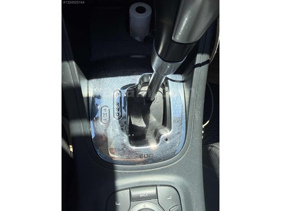 Düşük KM masrafsız Cam tavanlı