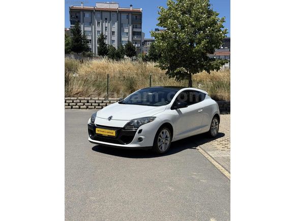 Düşük KM masrafsız Cam tavanlı