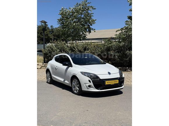 Düşük KM masrafsız Cam tavanlı