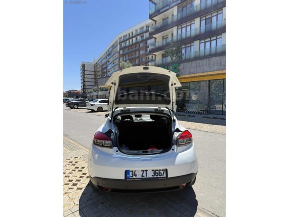 Düşük KM masrafsız Cam tavanlı
