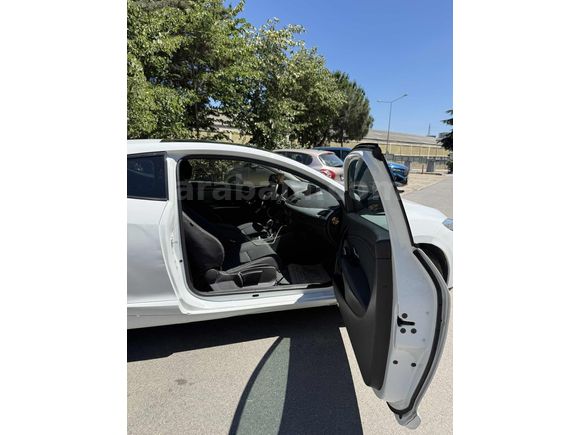 Düşük KM masrafsız Cam tavanlı