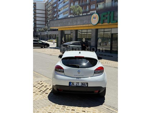 Düşük KM masrafsız Cam tavanlı