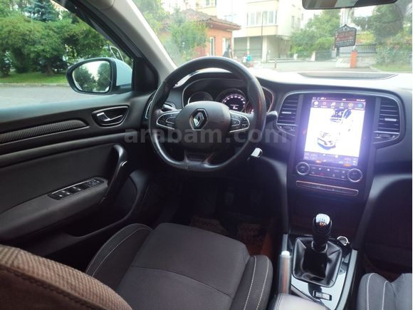 Hatasız bakımlı Megane 4