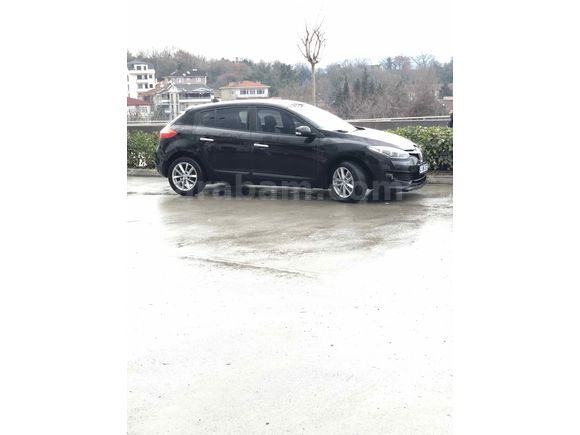Sahibinden Renault Megane 1.5 dCi Touch 2014 Model  232.000 km Siyah