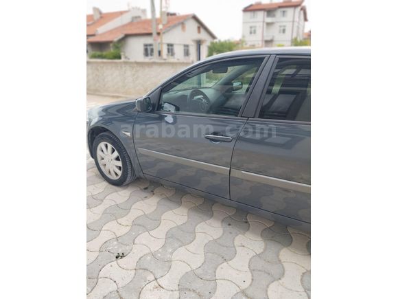 8 YILLIK SAHİBİNDEN ORJİNAL 225 BNDE Kart çekilir
