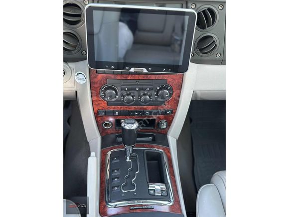 JEEP COMMANDER LİMİTED 7 KİŞİLİK, GÖZLER ÜZERİNİZDE OLACAK!