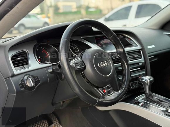 2015 MODEL AUDİ A5 BOYASIZ 2.0 TDİ QUATRO