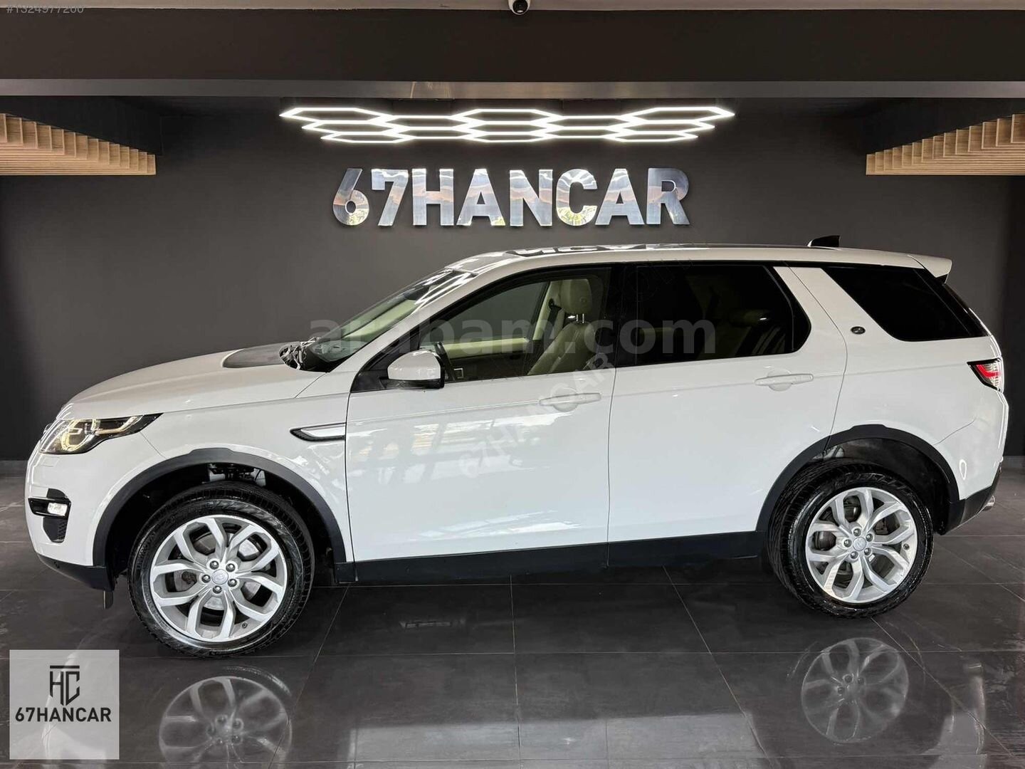 Galeriden Land Rover Discovery Sport 2.0 TD4 HSE 2017 Model Zonguldak 135.000 km Beyaz 7
